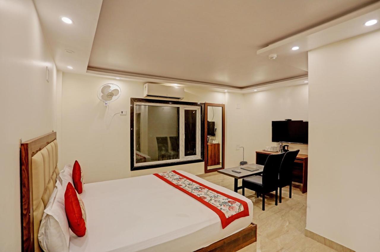 Staybook Hotel Atlanta New Delhi Train Station Luaran gambar