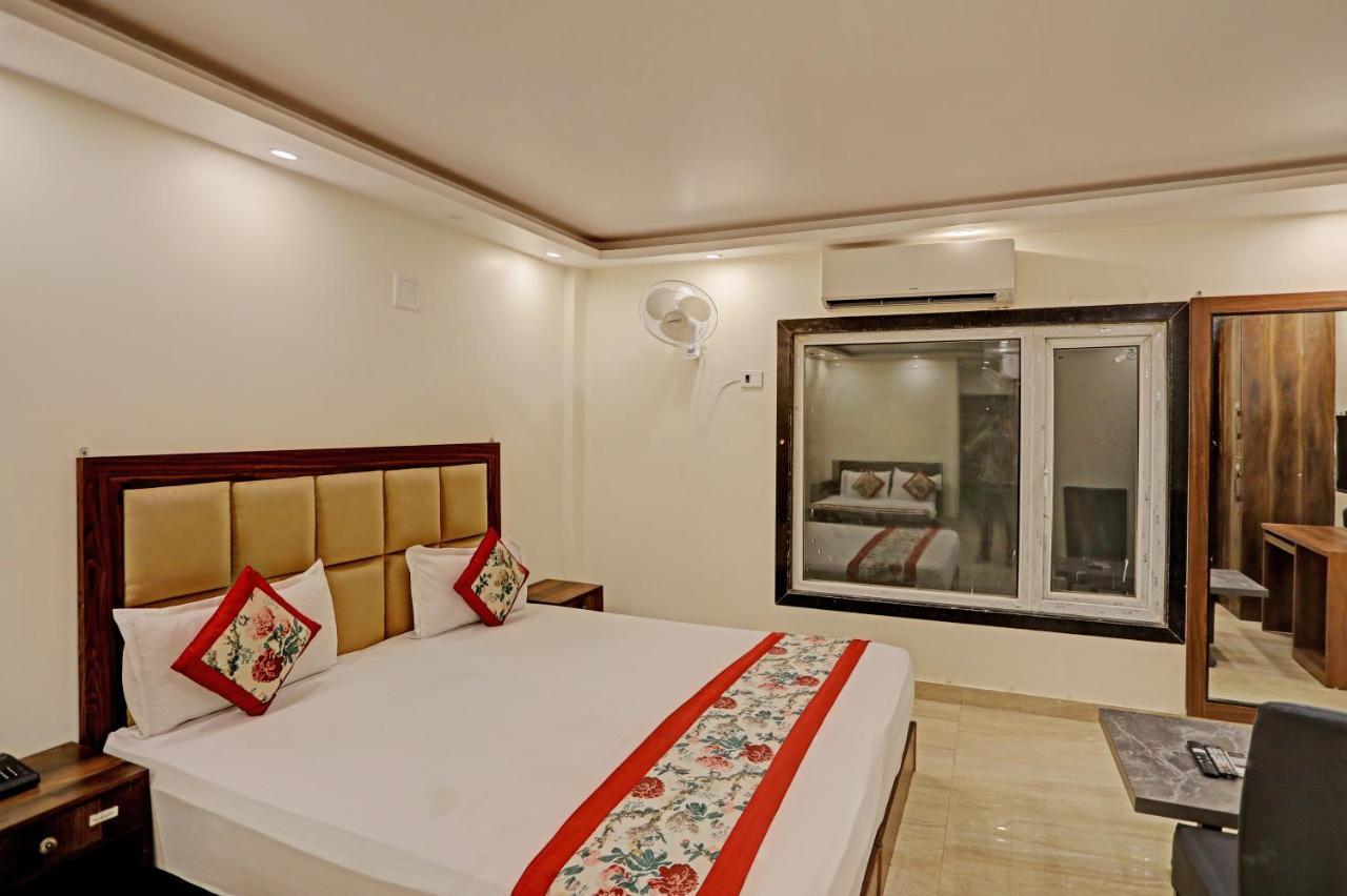 Staybook Hotel Atlanta New Delhi Train Station Luaran gambar